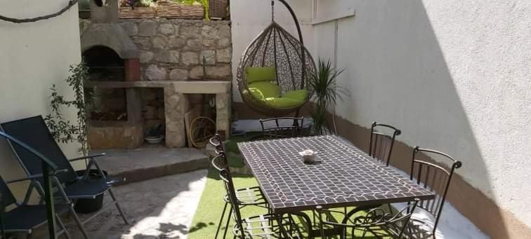 Villa Angie Old Town With Jacuzzi Split Buitenkant foto